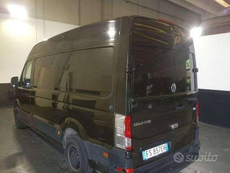 Usata VW Crafter 140 CV (102 kW) 2018 Marrone Furgone