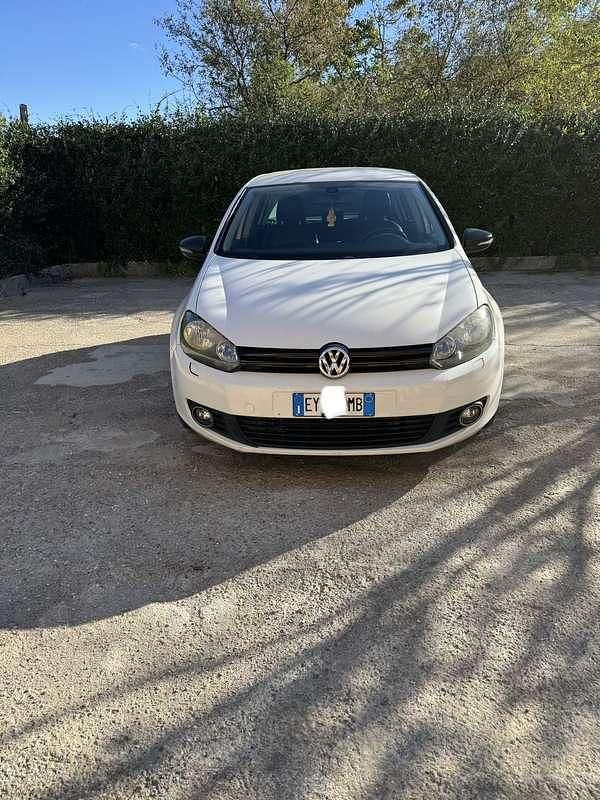 Usata VW Golf VII 105 CV (77 kW) 2012 Berlina