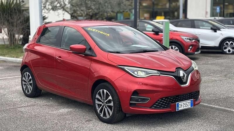 Usata Renault Zoe Intens 50 kW (69 CV) 2022 Rosso Utilitaria