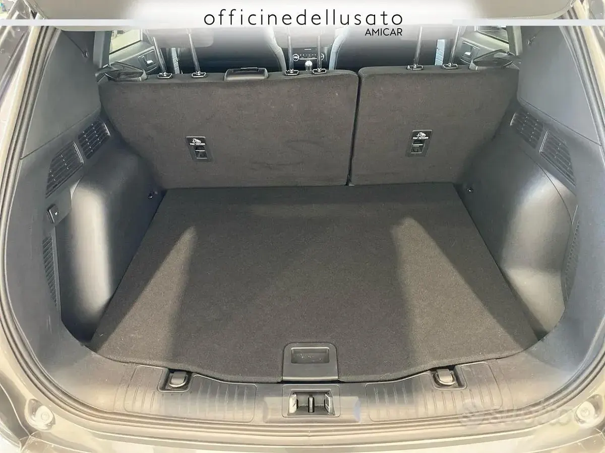 Usata Ford Kuga ST-Line 120 CV (88 kW) 2022 Other SUV