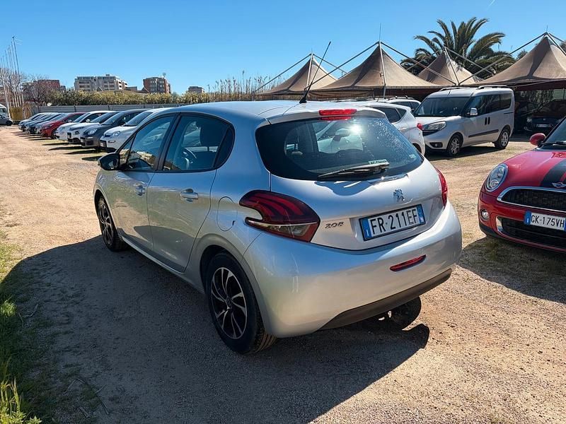 Usata Peugeot 208 75 CV (55 kW) 2018 Argento Utilitaria