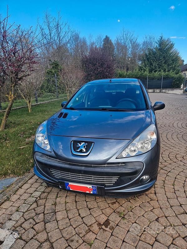 Usata Peugeot 206+ 2011 Grigio Utilitaria