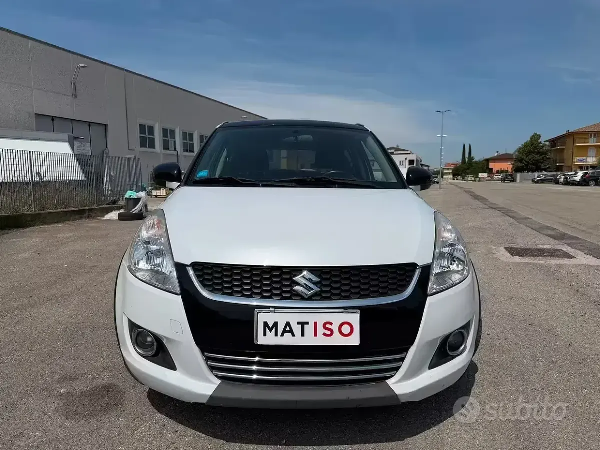 Usata Suzuki Swift GL 94 CV (69 kW) 2012 Bianco Utilitaria