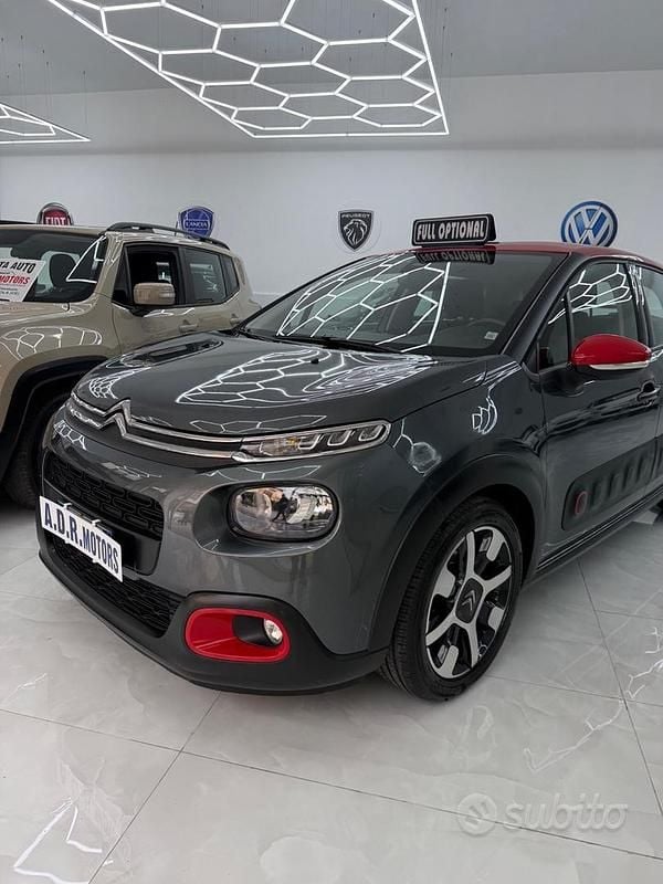 Usata Citroën C3 Shine 74 CV (54 kW) 2017 Grigio Berlina