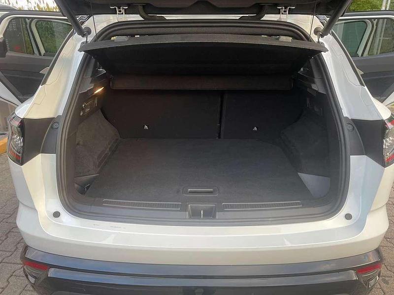 Usata Renault Austral Iconic Esprit Alpine 131 CV (96 kW) 2023 Bianco SUV