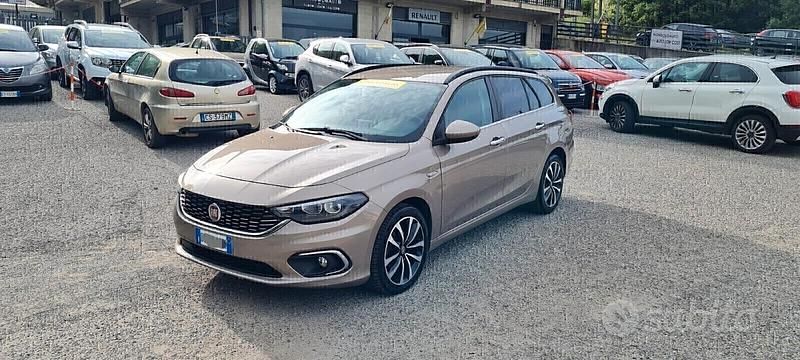 Beige Usata 2020 Fiat Tipo Lounge Station wagon | 14.700 € (Buon prezzo) - Immagine 1/4