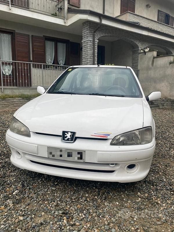 Usata Peugeot 106 1997 Bianco Utilitaria
