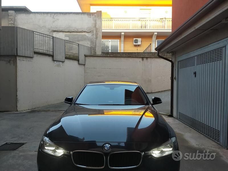 Nero Usata 2016 BMW 316 Station wagon | 10.000 € (Ottimo prezzo) - Immagine 1/4