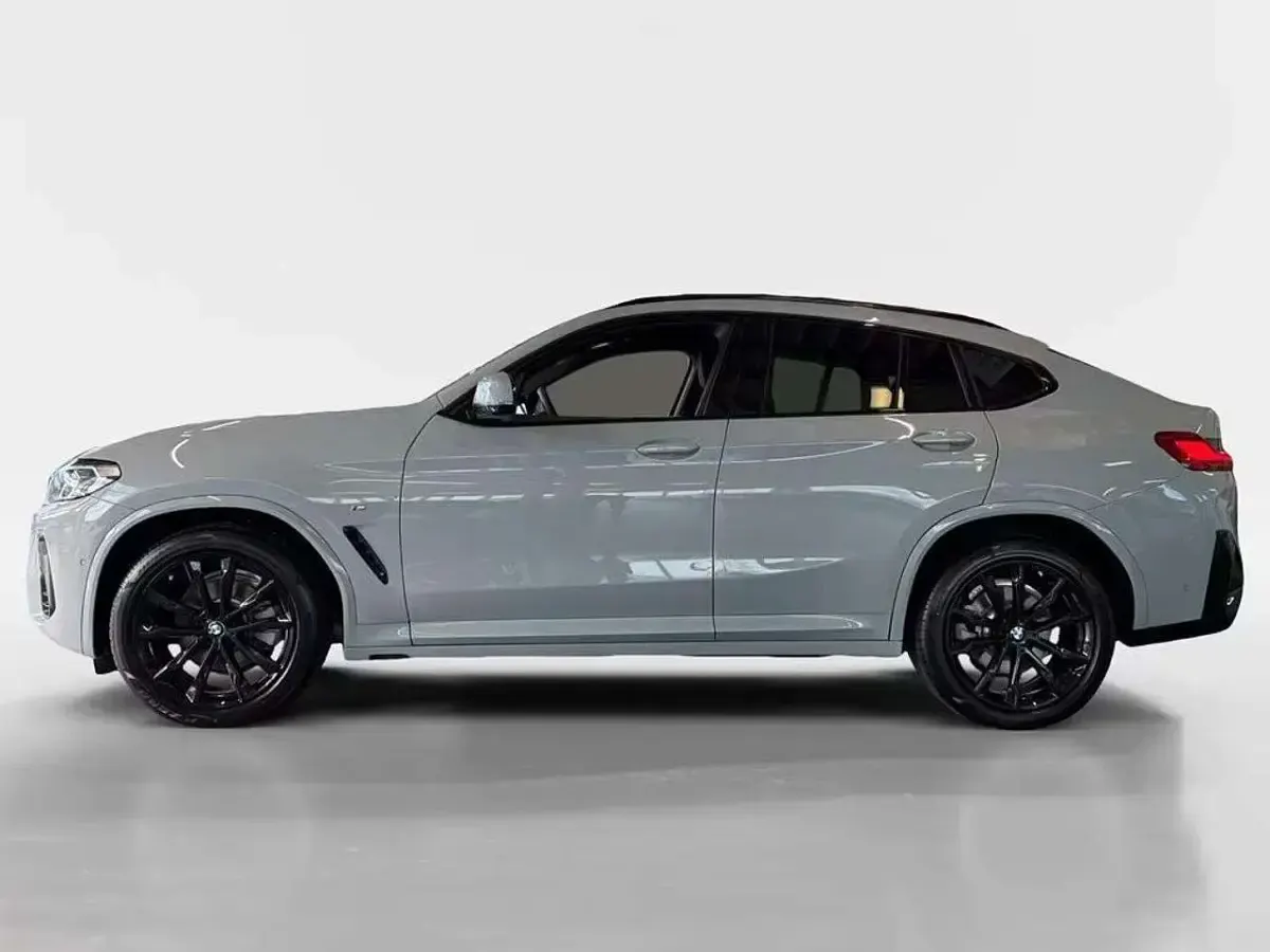 Usata BMW X4 M Sport 190 CV (139 kW) 2025 Grigio SUV
