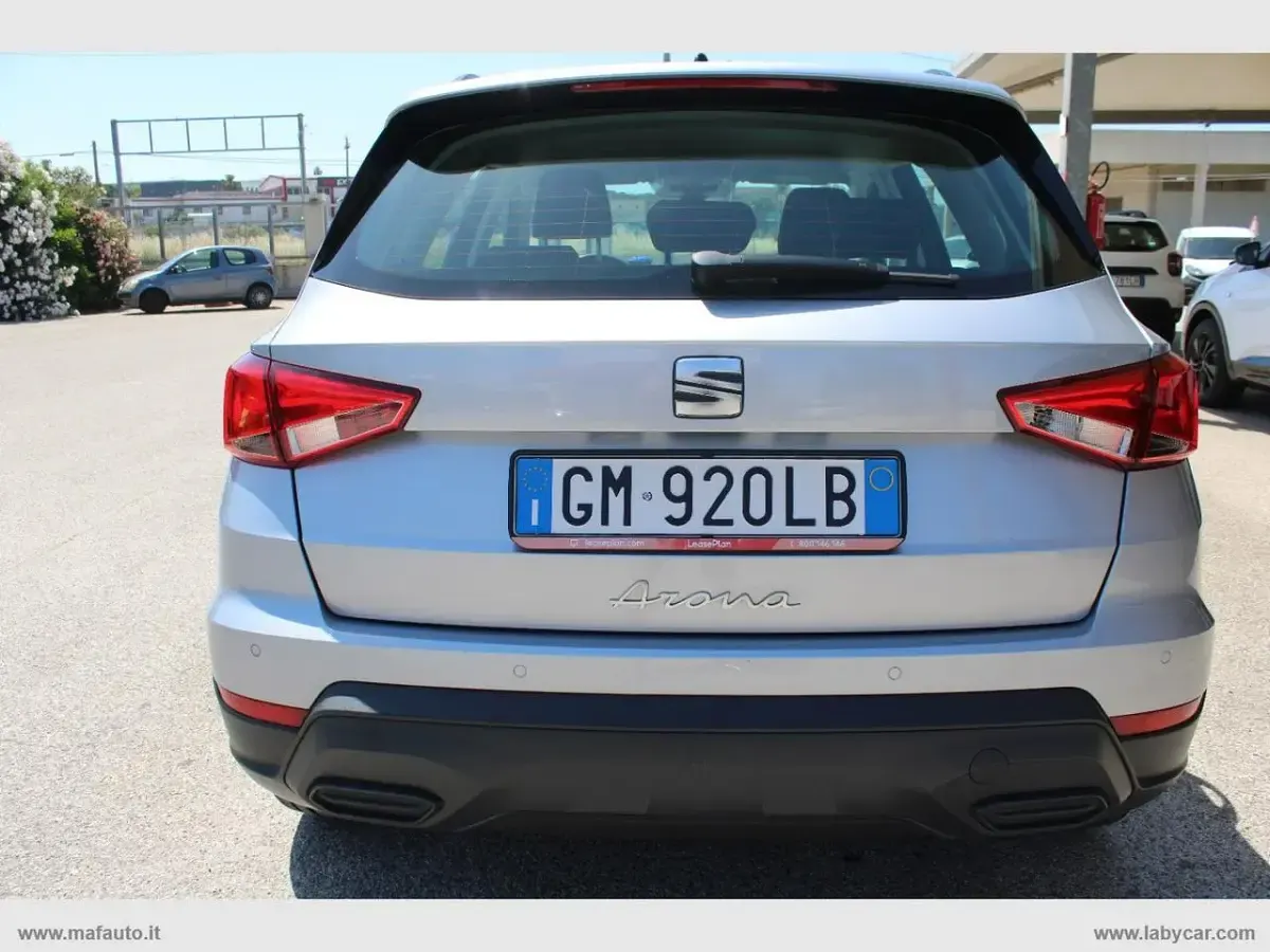 Usata Seat Arona Style 95 CV (69 kW) 2022 Grigio SUV