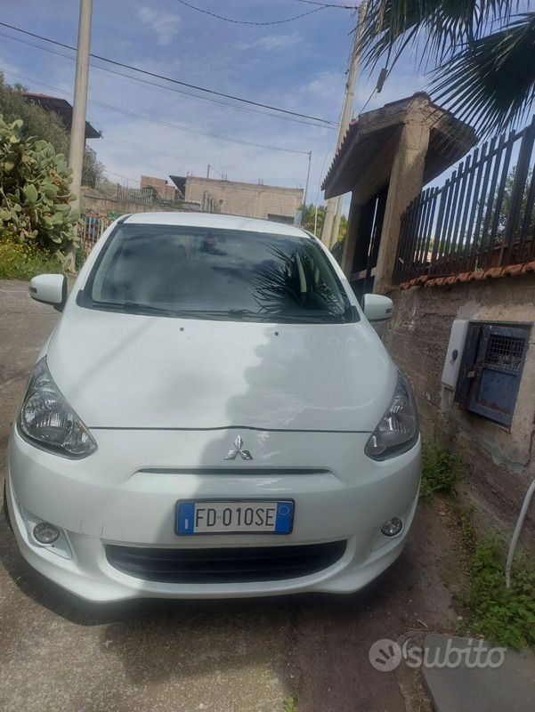 Usata Mitsubishi Space Star 80 CV (58 kW) 2016 Bianco Utilitaria