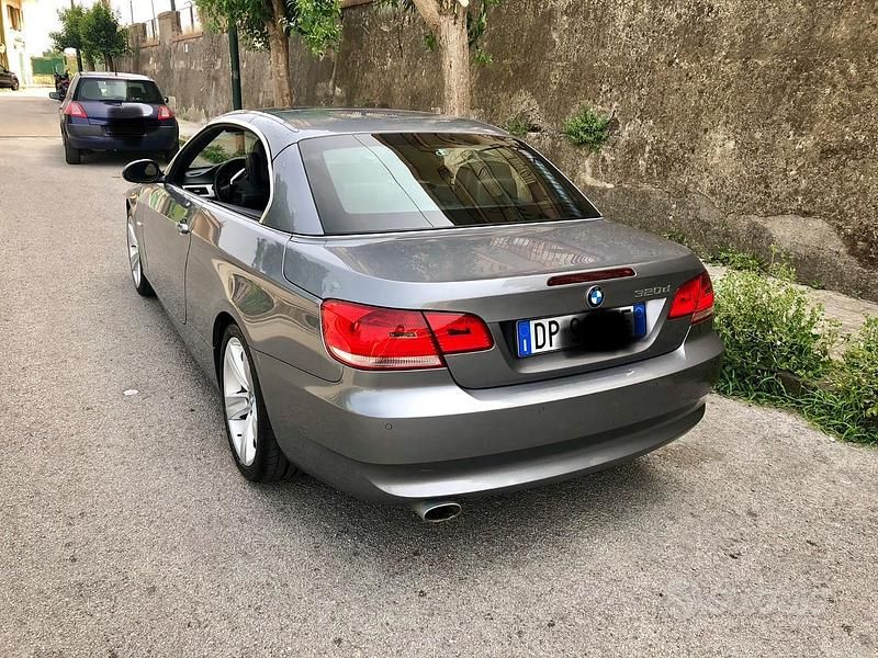 Usata BMW 320 Cabriolet 2008 Grigio Cabrio