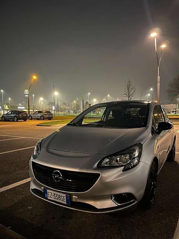 Usata Opel Corsa S 90 CV (66 kW) 2015 Argento Utilitaria