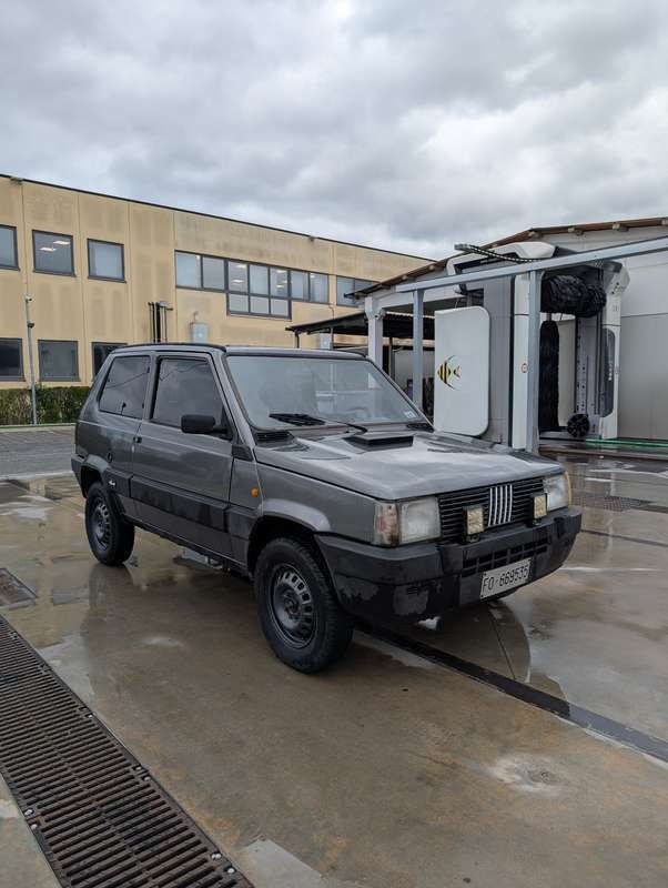 Grigio Usata 1987 Fiat Panda 4x4 Due volumi | 5000 € - Immagine 1/4