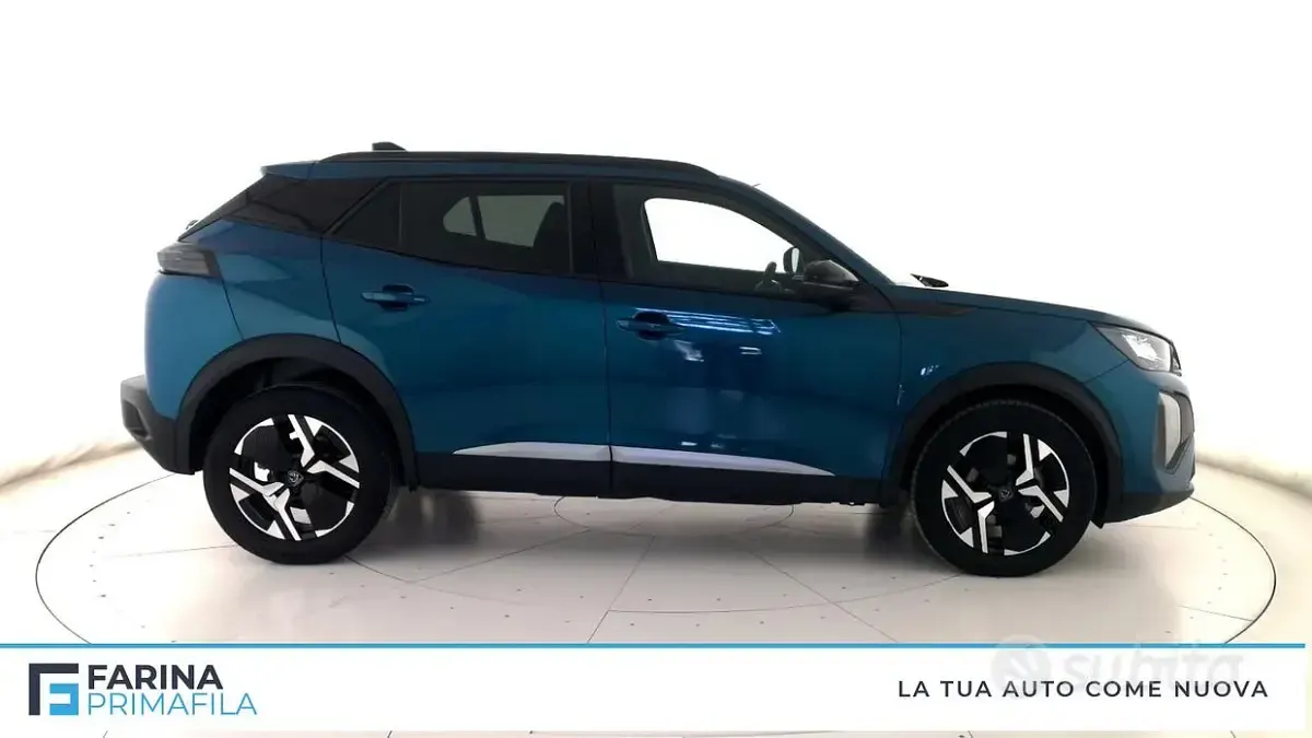 Usata Peugeot 2008 Allure 101 CV (74 kW) 2025 Blu SUV