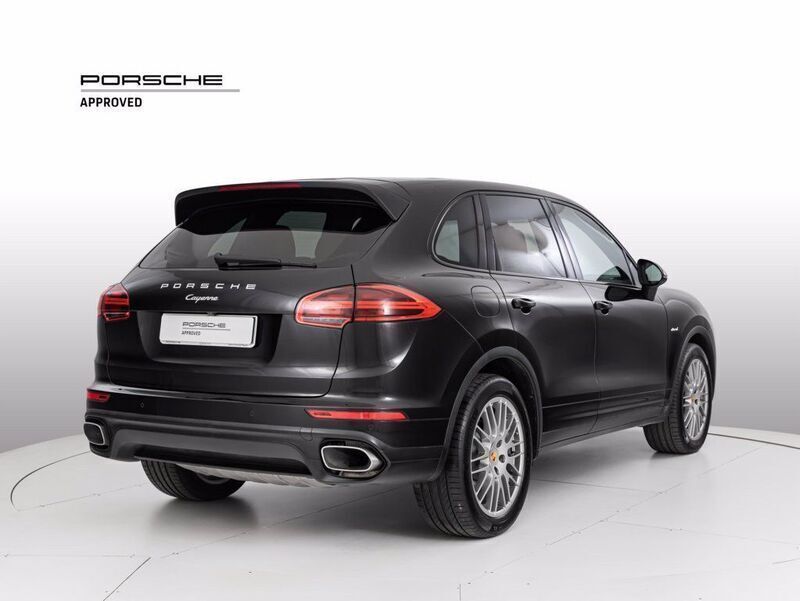 Usata Porsche Cayenne 250 CV (183 kW) 2015 Nero SUV
