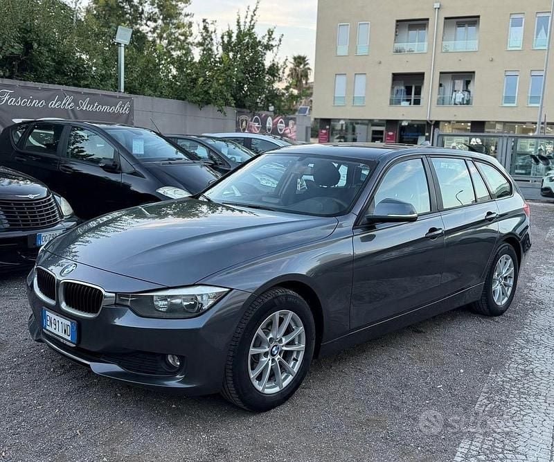 Usata BMW 318 M Sport 143 CV (105 kW) 2012 Grigio Station wagon
