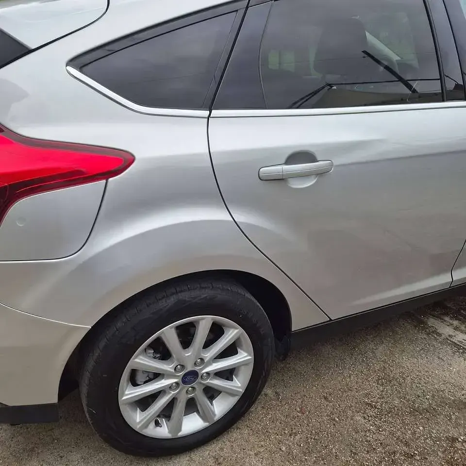 Usata Ford Focus Business Edition 120 CV (88 kW) 2017 Argento Berlina