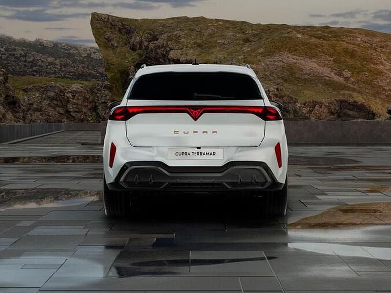 Nuova Cupra Terramar 204 CV (150 kW) 2026 Bianco nevada SUV