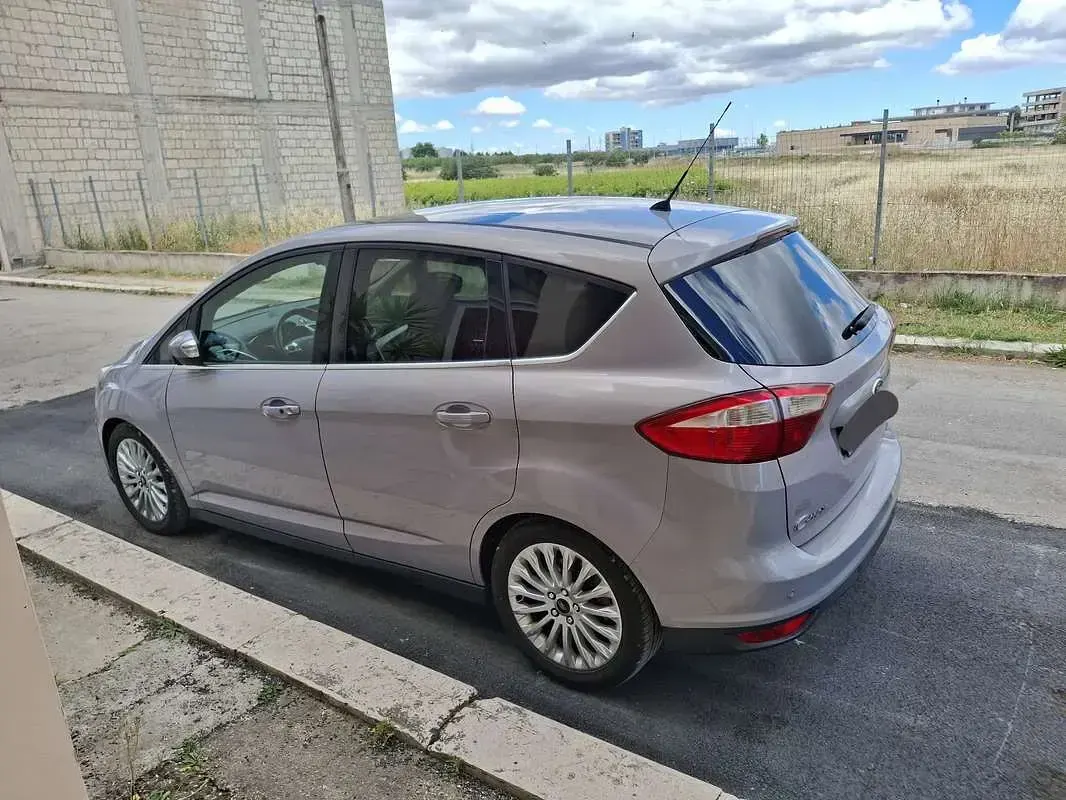 Usata Ford C-MAX Titanium 116 CV (85 kW) 2011 Monovolume