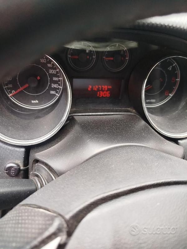 Usata Fiat Bravo 105 CV (77 kW) 2008 Nero Utilitaria