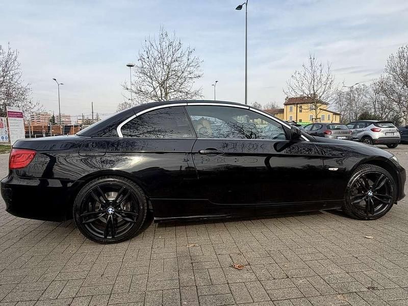 Usata BMW 320 Cabriolet 184 CV (135 kW) 2011 Cabrio