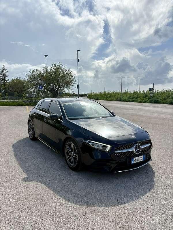 Begagnad Mercedes A220 Premium 190 HK (139 kW) 2019 Sedan