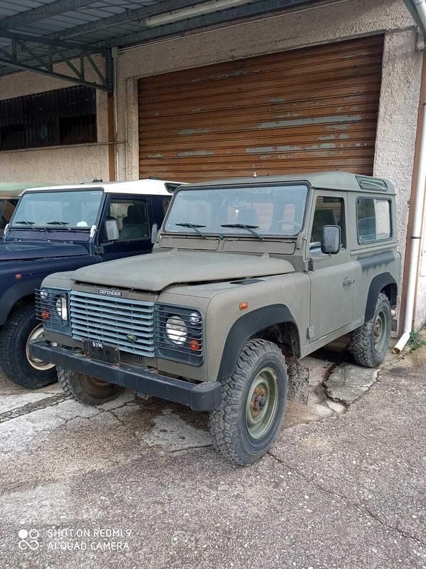 Usata Land Rover Defender 122 CV (89 kW) 2001 Verde SUV