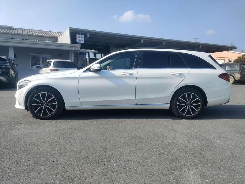 Usata Mercedes C220 Business 194 CV (142 kW) 2019 Bianco Station wagon