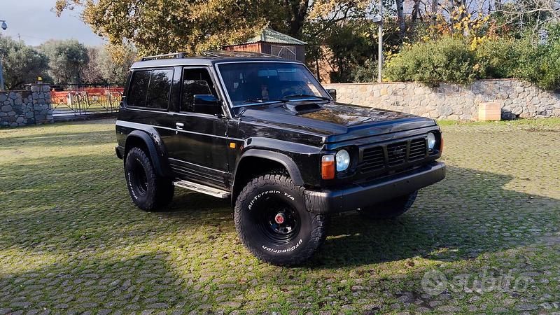 Używany Nissan Patrol 115 KM (84 kW) 1991 Czarny SUV