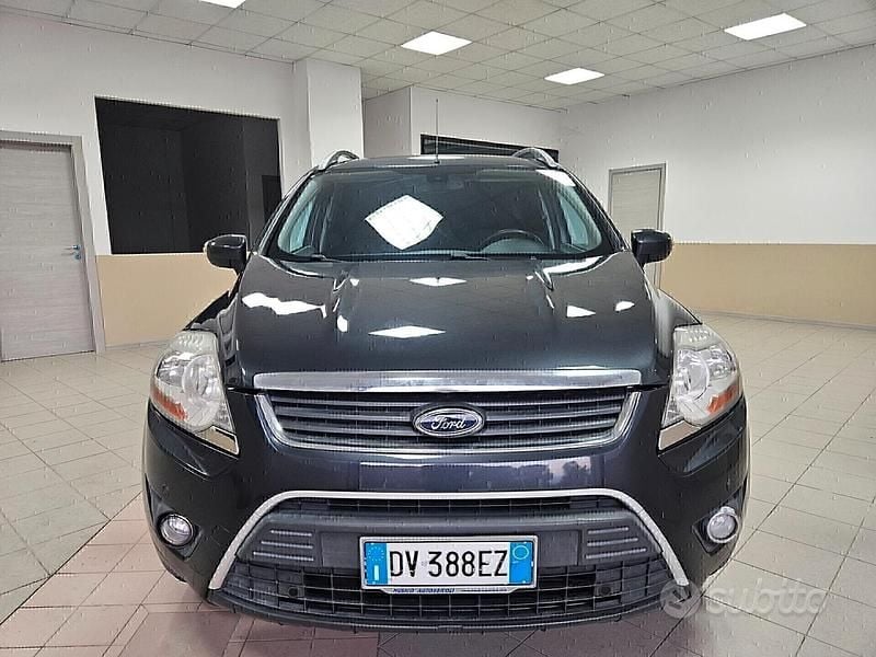 Usata Ford Kuga Titanium 136 CV (100 kW) 2008 Grigio SUV