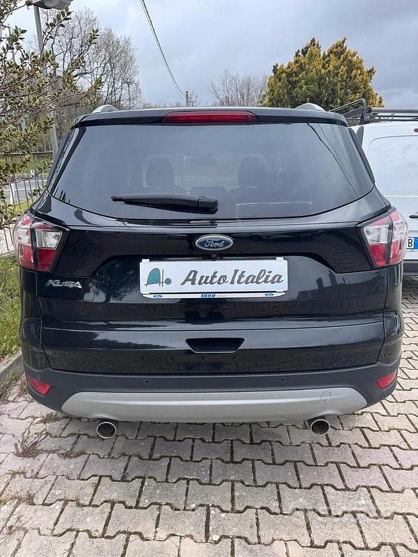 Usata Ford Kuga Titanium 150 CV (110 kW) 2018 Nero SUV