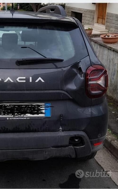 Usata Dacia Duster 116 CV (85 kW) 2022 Grigio SUV