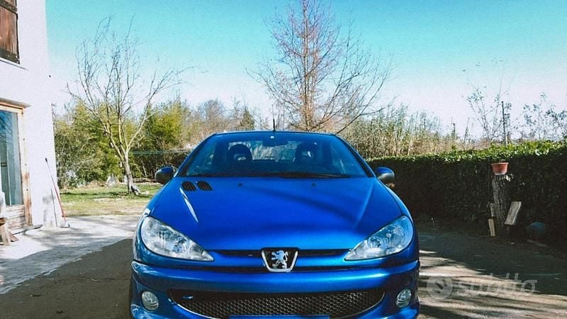 Usata Peugeot 206 CC 120 CV (88 kW) 2009 Blu Cabrio