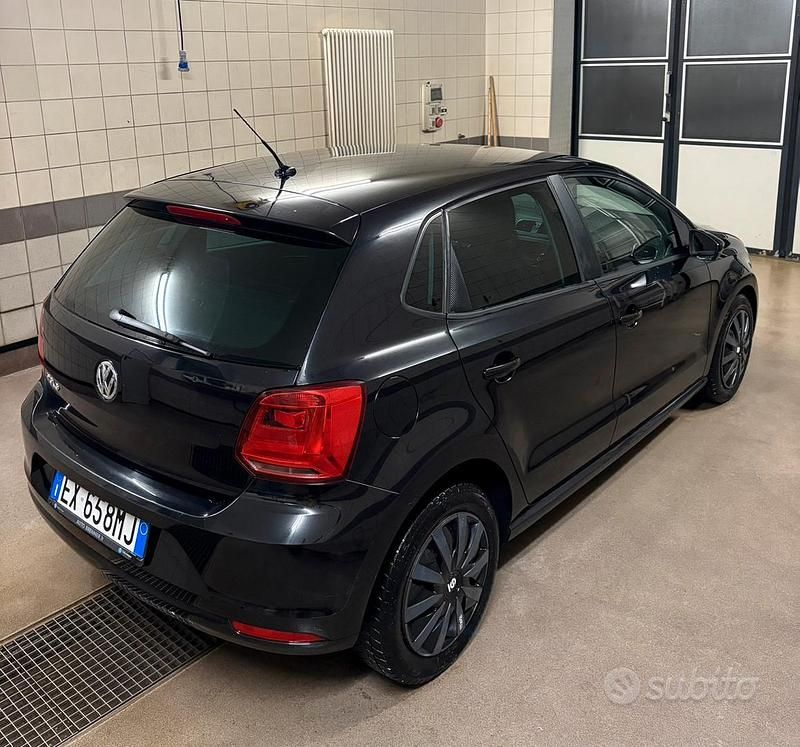Usata VW Polo 75 CV (55 kW) 2014 Nero Utilitaria