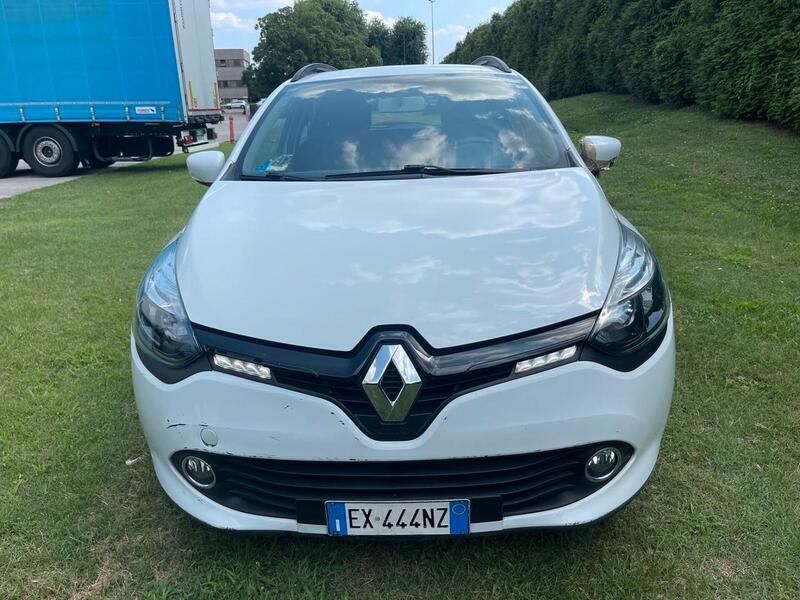Usata Renault Clio GrandTour 74 CV (54 kW) 2014 Bianco Station wagon