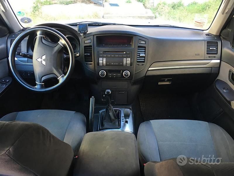 Usata Mitsubishi Pajero 160 CV (117 kW) 2007 Bianco SUV