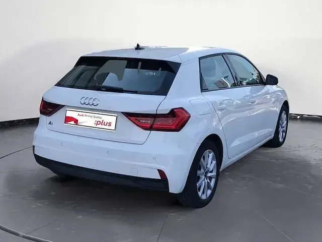 Usata Audi A1 Sportback Business 95 CV (69 kW) 2023 Bianco Utilitaria