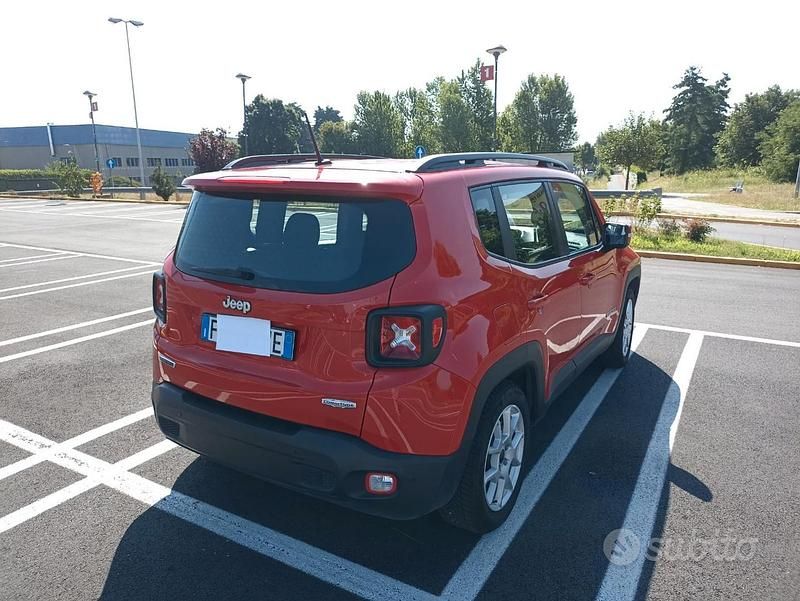 Usata Jeep Renegade 120 CV (88 kW) 2015 Rosso SUV