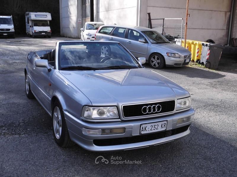 Usata Audi Cabriolet 116 CV (85 kW) 1996 Argento Cabrio