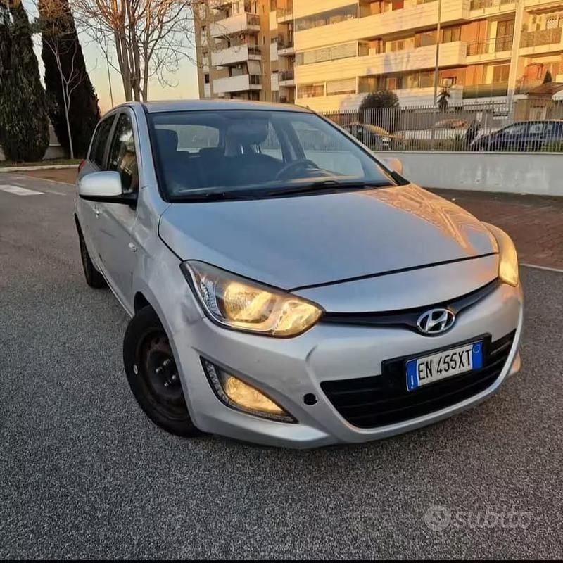 Occasion Hyundai i20 85 PK (62 kW) 2012 Grijs Hatchback