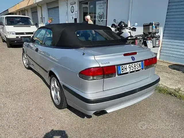 Usata Saab 9-3 Cabriolet 131 CV (96 kW) 2000 Grigio Cabrio