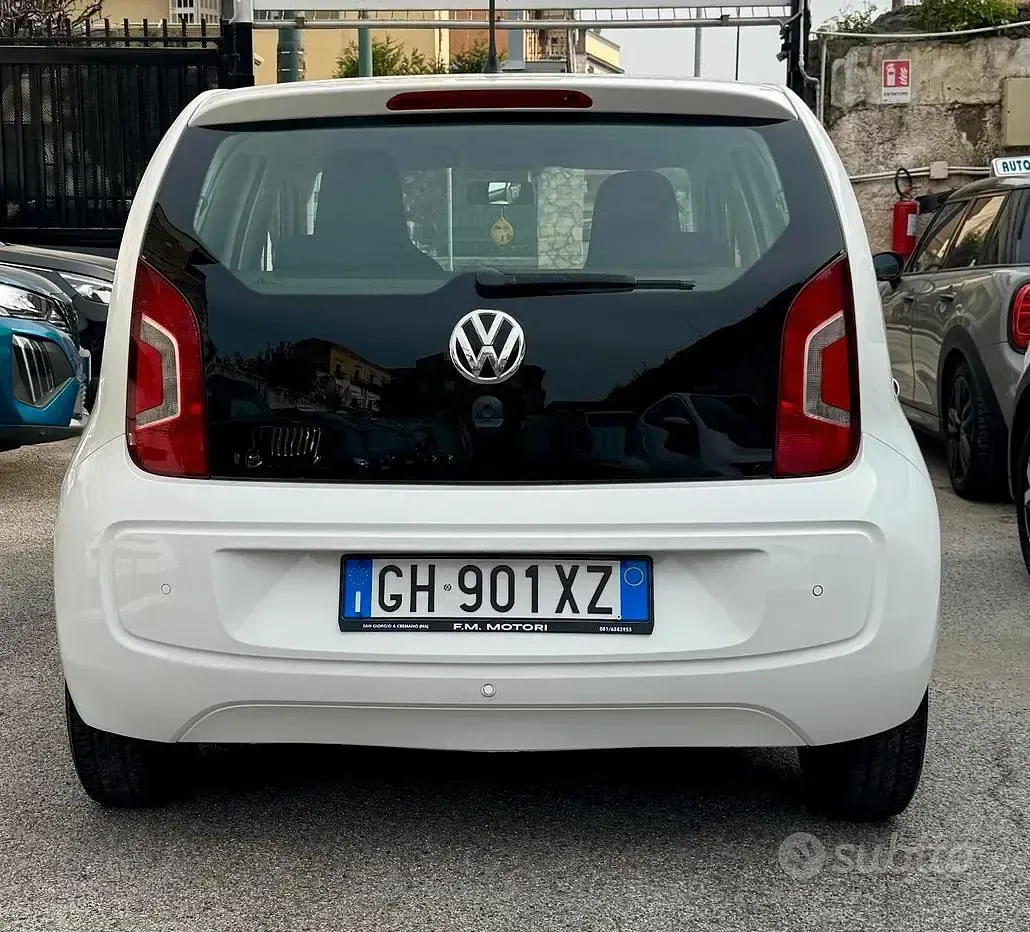 Usata VW up! Move 60 CV (44 kW) 2012 Bianco Utilitaria