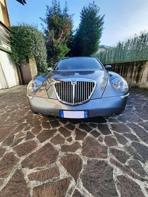Usata Lancia Thesis 230 CV (169 kW) 2006 Grigio Berlina
