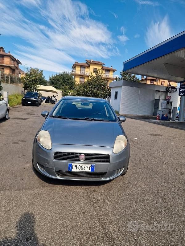 Usata Fiat Punto Classica 59 CV (43 kW) 2008 Grigio Utilitaria