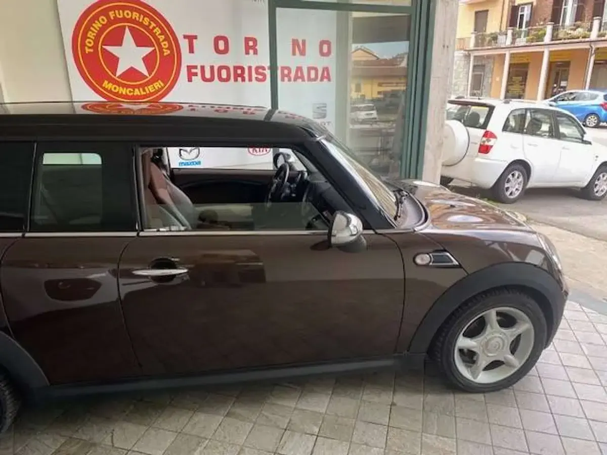 Usata Mini Cooper Clubman Chili 120 CV (88 kW) 2009 Marrone Station wagon
