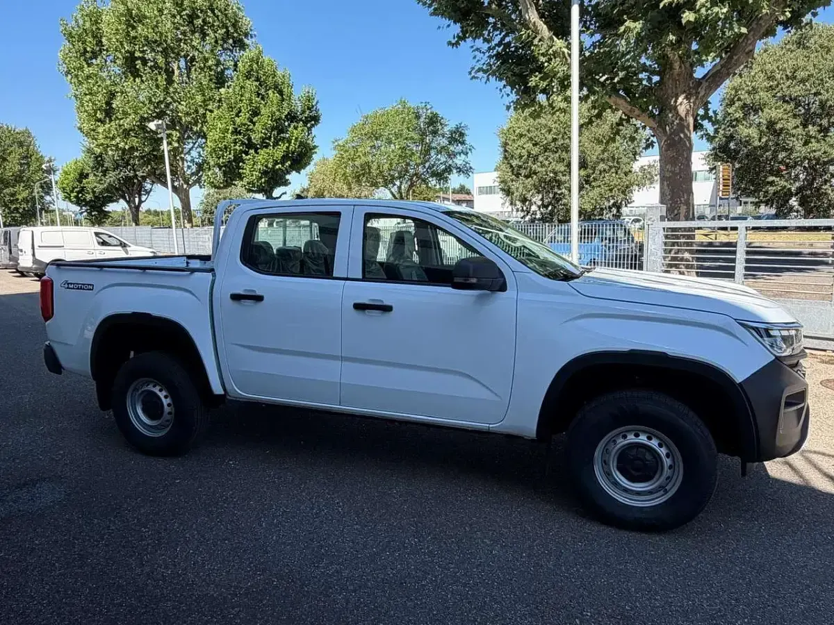 Nuova VW Amarok 241 CV (177 kW) 2026 Bianco Pick-up