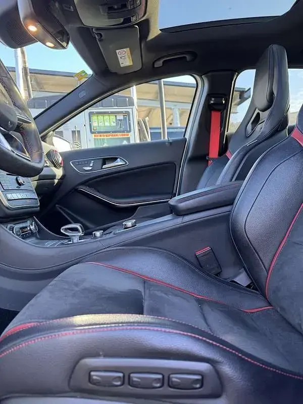 Usata Mercedes GLA45 AMG AMG 381 CV (280 kW) 2017 SUV