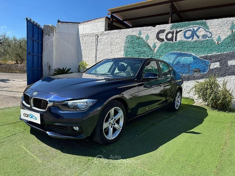 Blu Usata 2016 BMW 316 Tre volumi | 9800 € (Ottimo prezzo) - Immagine 1/4