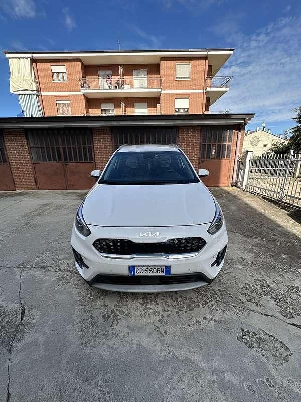Usata Kia Niro Style 105 CV (77 kW) 2021 Bianco SUV